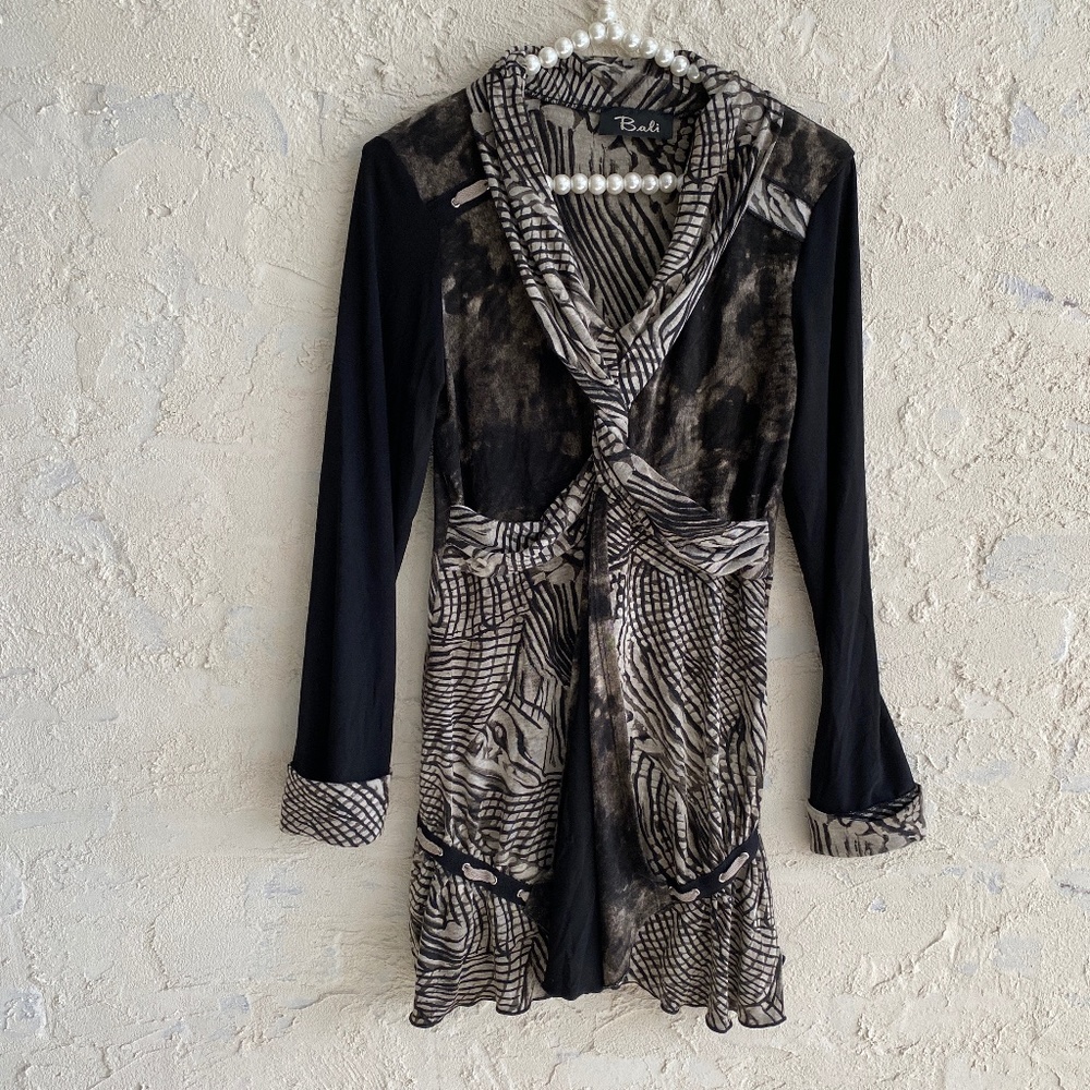 Bali Brown Black White Waterfall Tunic Top Long Sleeve Sz S